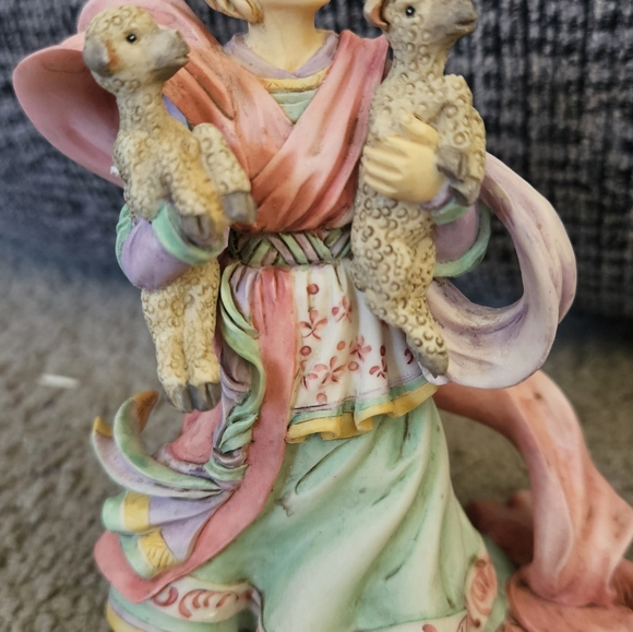 Two Christmas Figurines, An Angel with 2 Lambs & Royal King. Vintage 1996. - Picture 9 of 16